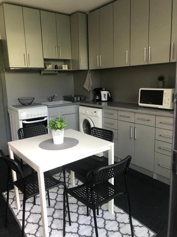 Sarafovo Beach Apartment Mit Terrasse ブルガス エクステリア 写真
