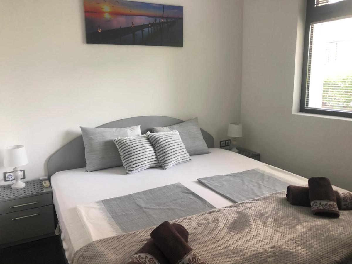 Sarafovo Beach Apartment Mit Terrasse ブルガス エクステリア 写真