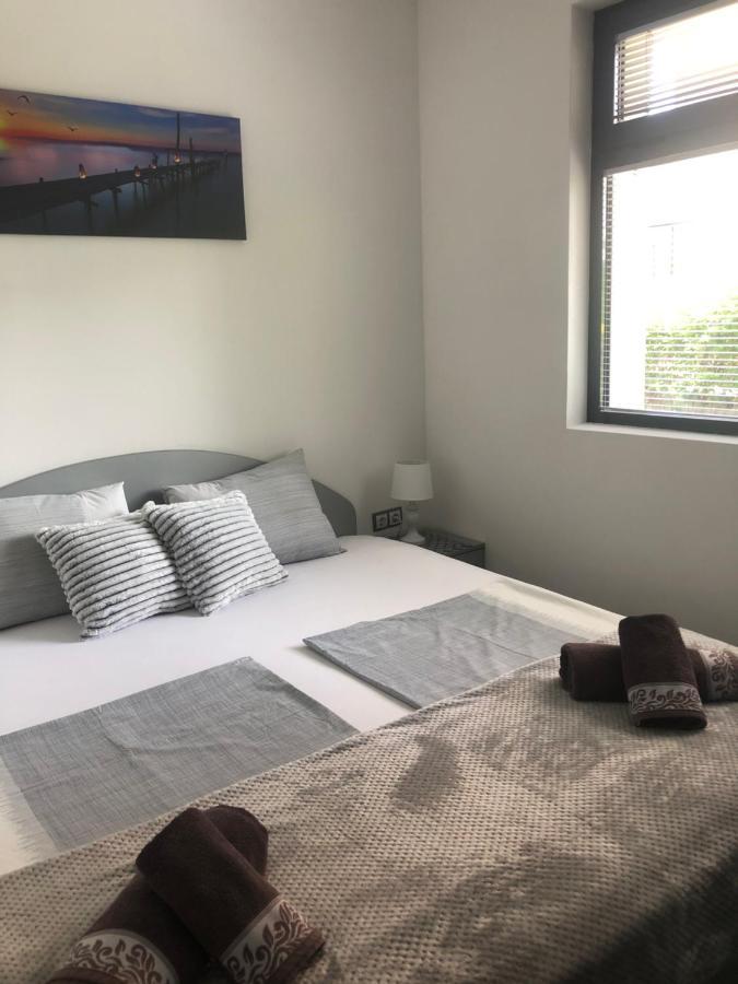 Sarafovo Beach Apartment Mit Terrasse ブルガス エクステリア 写真