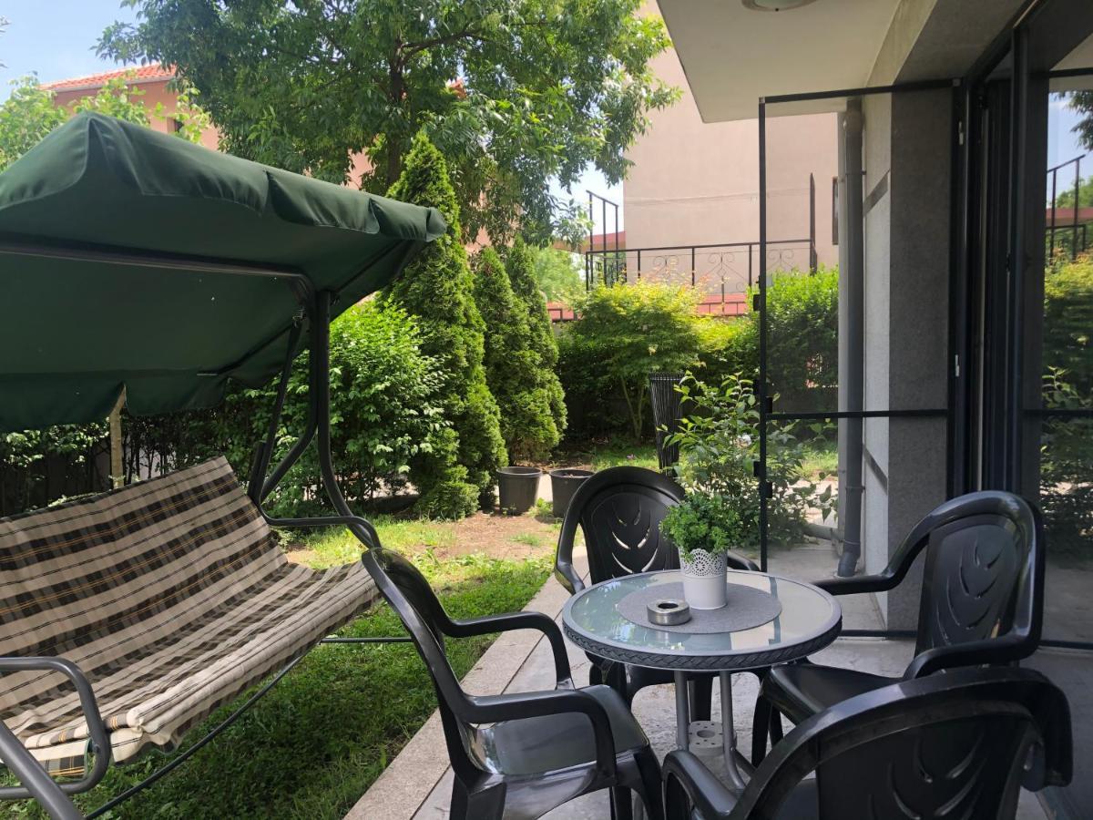 Sarafovo Beach Apartment Mit Terrasse ブルガス エクステリア 写真
